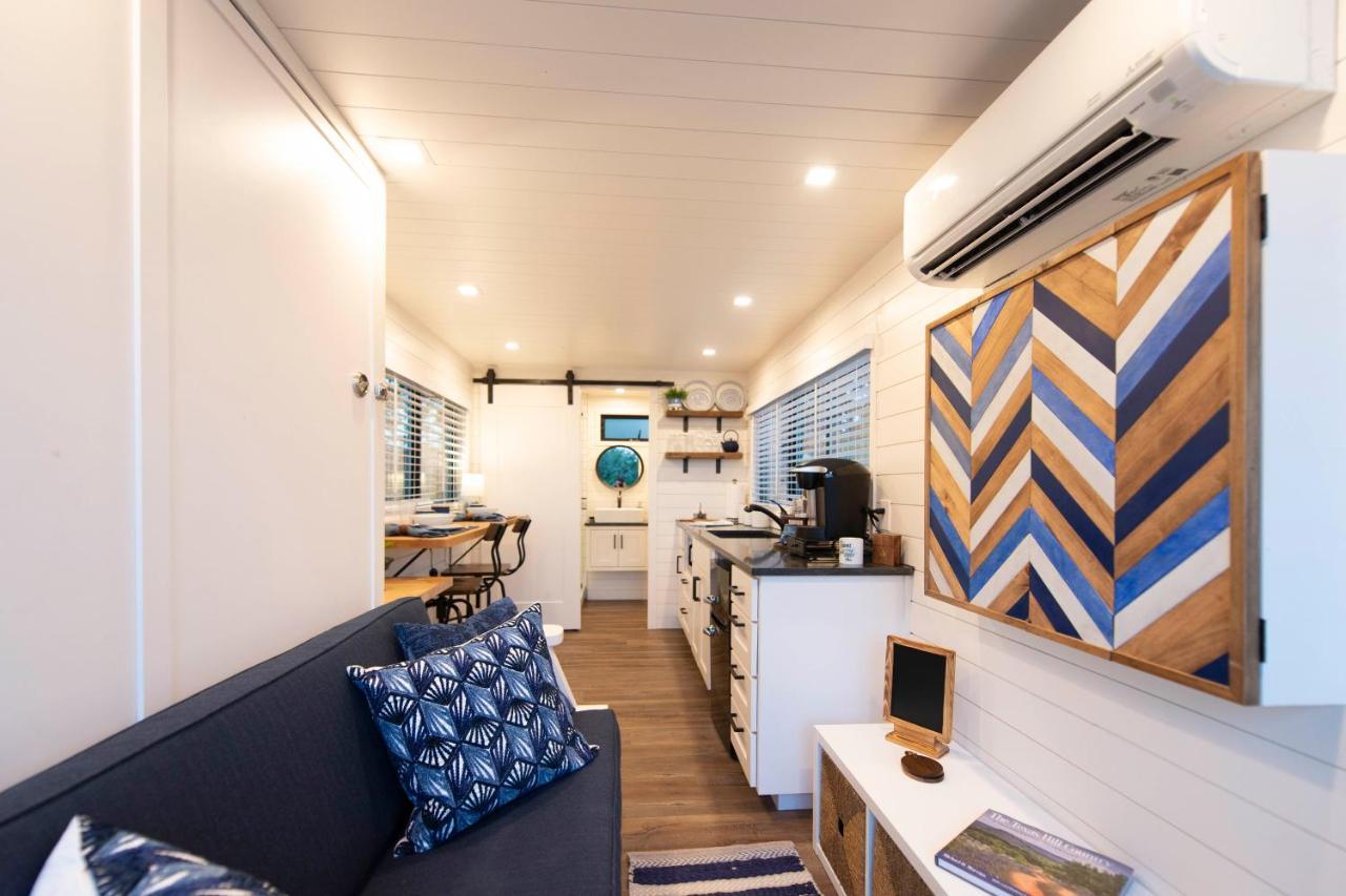 The Bluebonnet-Tiny Container Home Country Setting 12 Min To Downtown Bellmead ภายนอก รูปภาพ